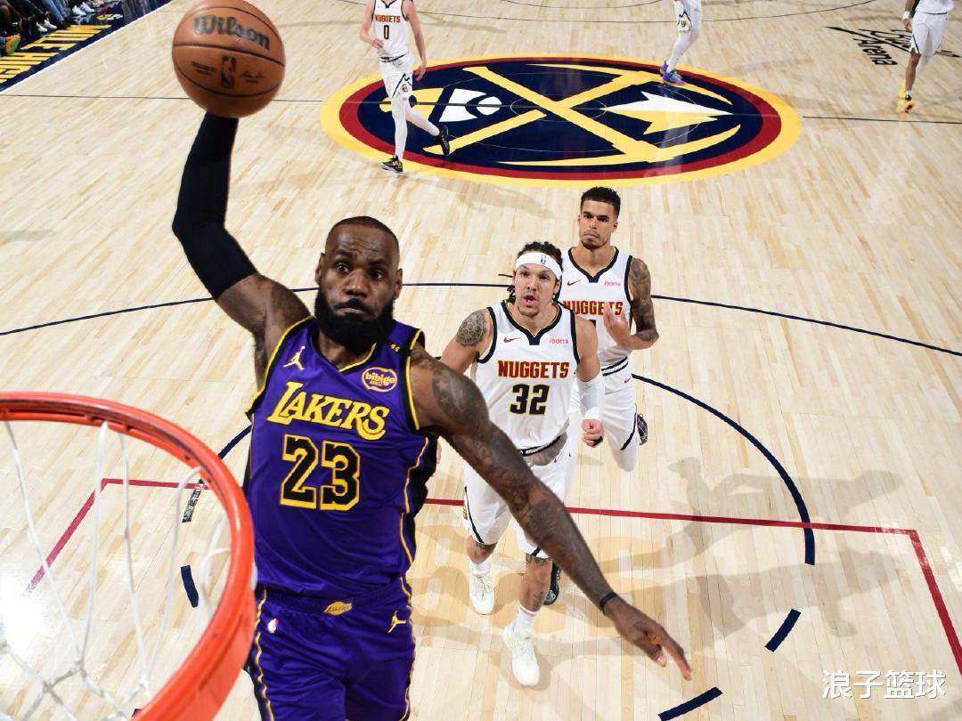 湖人险胜逆转取胜，助攻爆棚关键表现点燃全场！的简单介绍